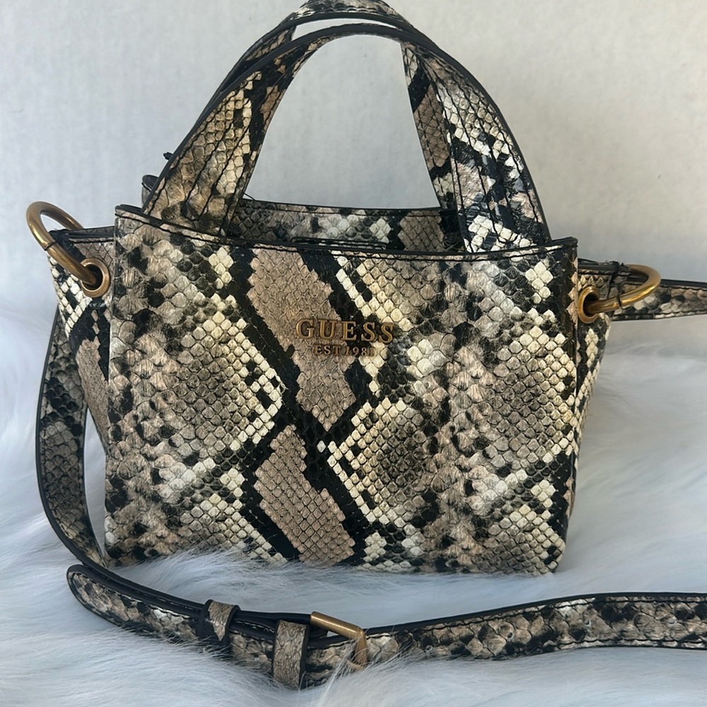 New GUESS Zed Python Mini Girlfriend Crossbody - Picture 2 of 10